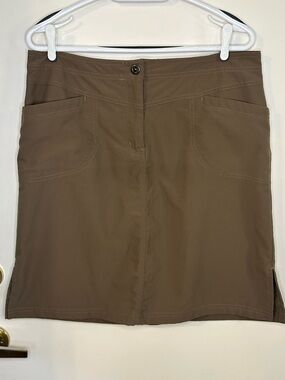 MEC Brown Women’s Skirt with Front and Back Pockets size 12